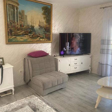 Apartman Lara Sveti Stefan Exterior photo
