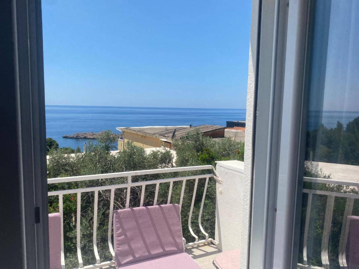 Apartman Lara Sveti Stefan Exterior photo