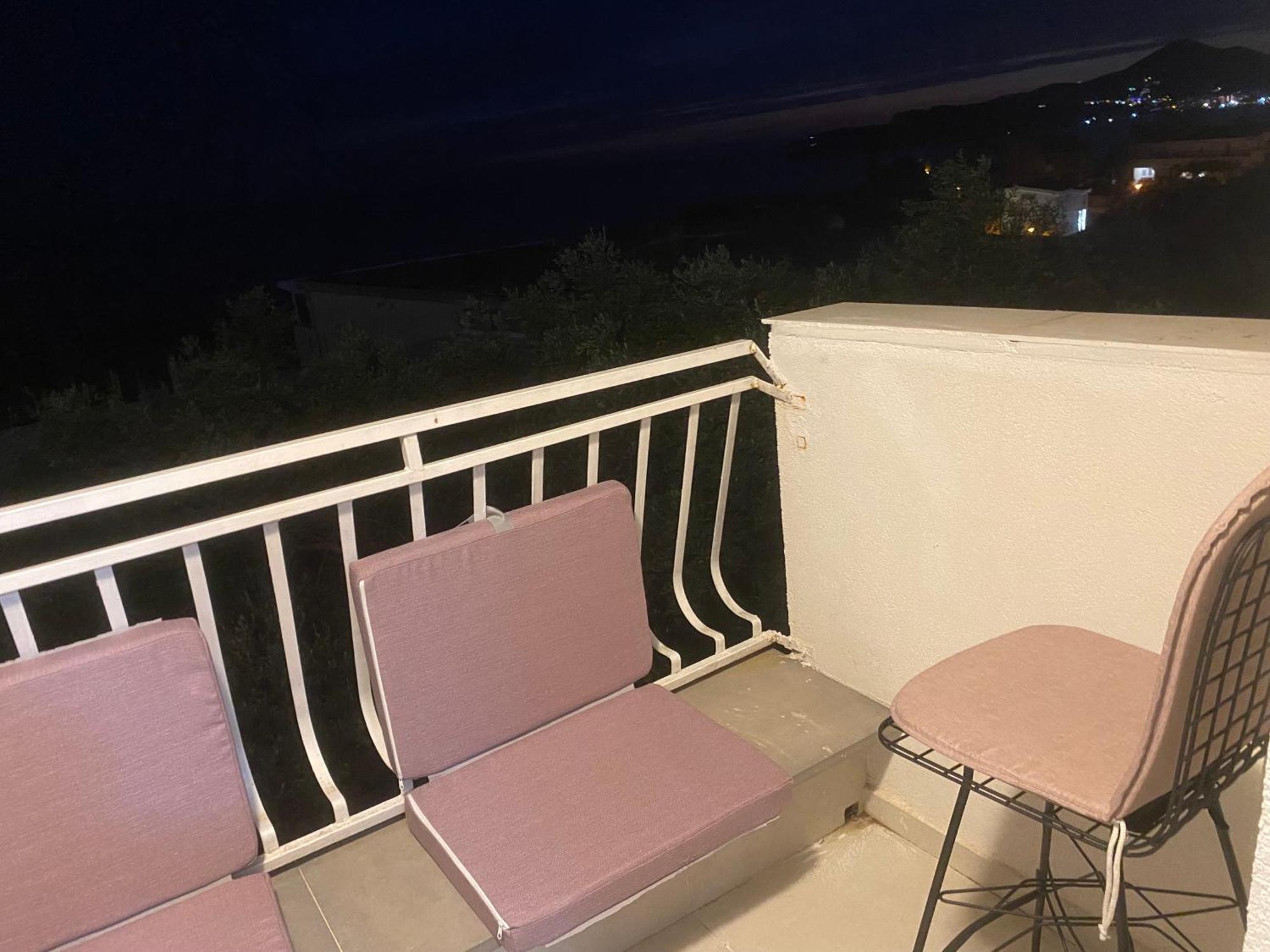 Apartman Lara Sveti Stefan Exterior photo