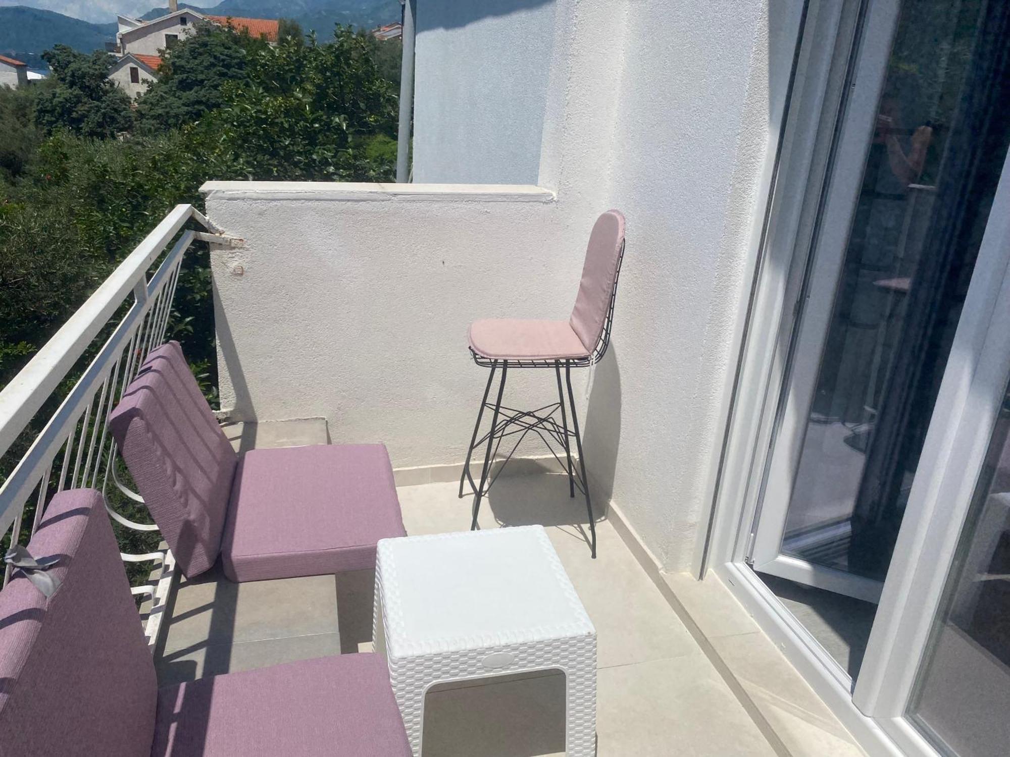 Apartman Lara Sveti Stefan Exterior photo